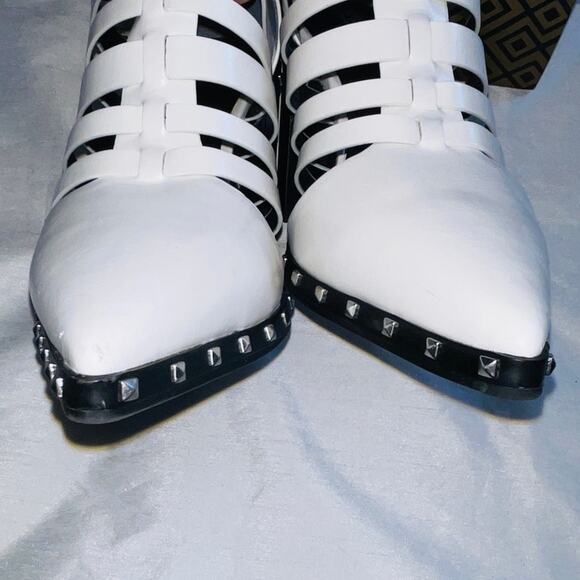 Charles By Charles David Diesel White Studded Heels - Women's Size 10 M - w/ Box - Picture 8 of 13